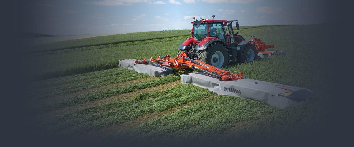 Disc mower with swathing auger GMD 9530 RV