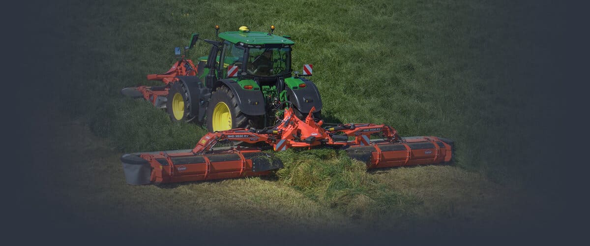 Disc mower with swathing auger GMD 9530 RV