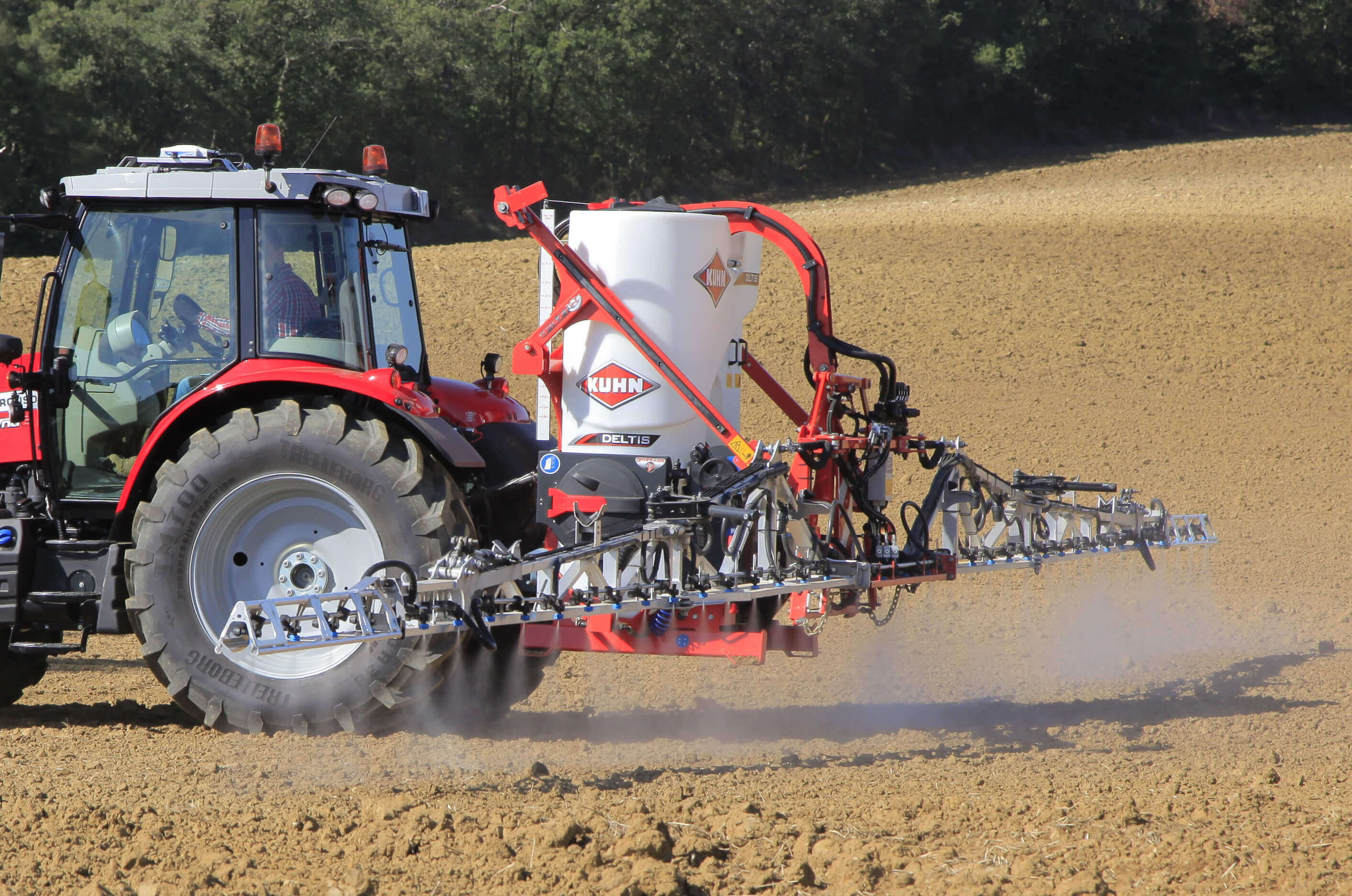 Mounted Sprayers KUHN