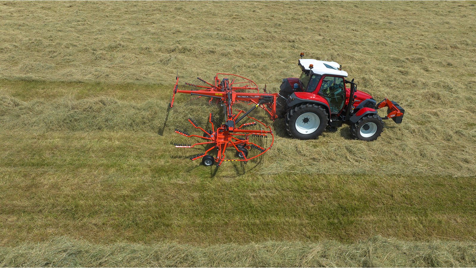 GA 1001 P and GA 1031 P twin-rotor rakes | KUHN