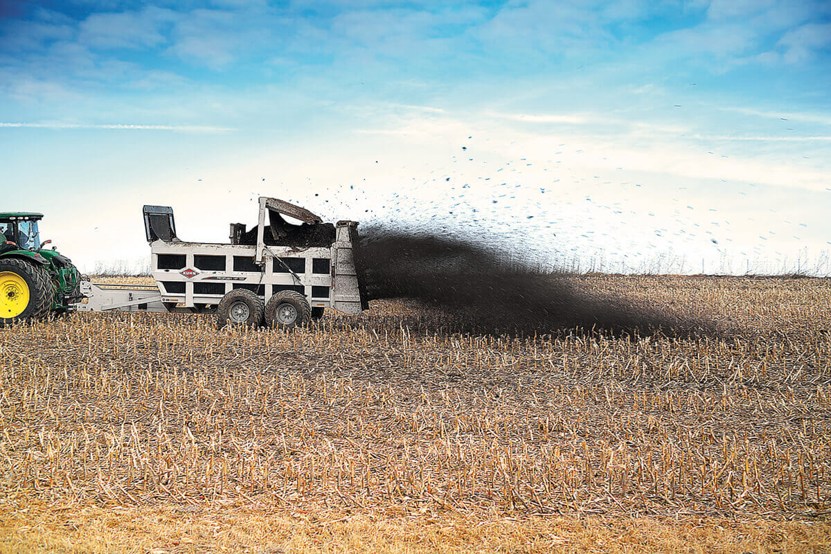 KUHN Knight HP 150 & 160 ProPush® HydraulicPush Manure Spreaders" KUHN