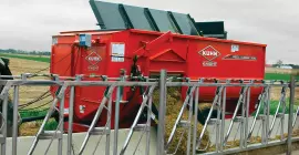 Aanzicht van de KUHN Reel Auggie voermengwagens uit de 3100-serie