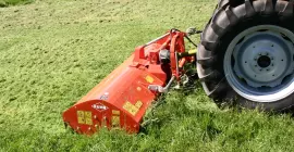 Broyeur d'entretien du paysage BKE 250 au travail