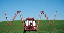 PORTER ST veldspuit aan het werk