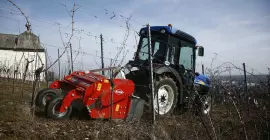 De TRP 95 klepelmaaier aan het werk
