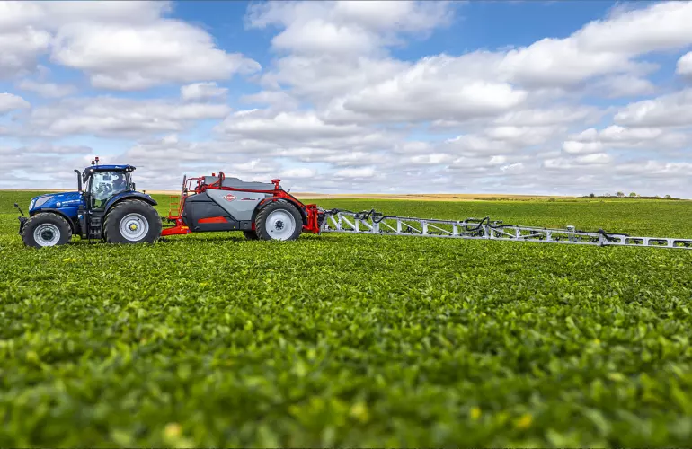 The KARAN sprayer at work in the field