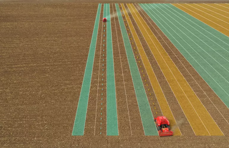 Adding a second or even a third KARL vehicle can be carried out during the mission to increase work output tenfold