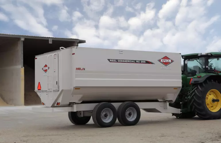 RC 300 Series Reel Commercial TMR Mixer