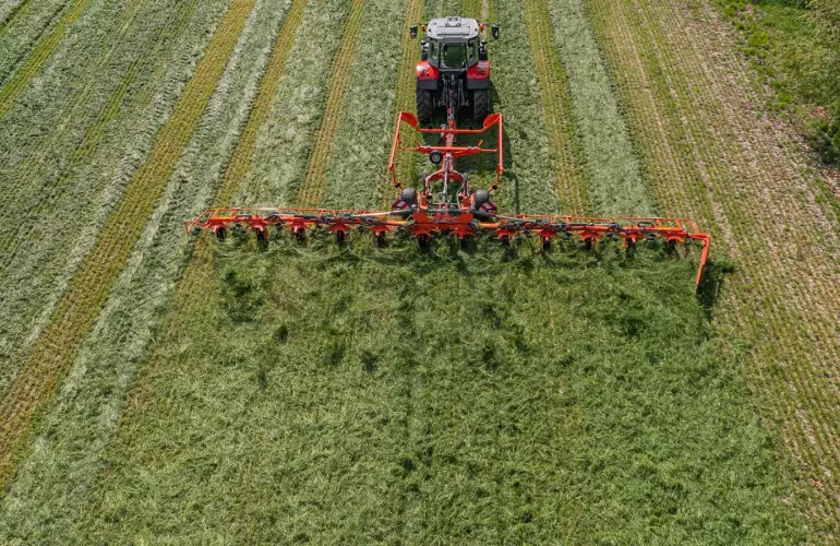 GF 13003 T: 13 m of simplicity! | KUHN