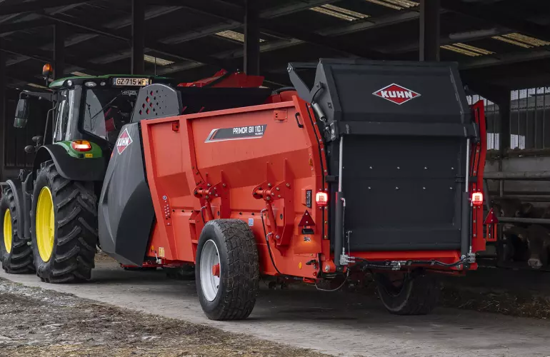 PRIMOR GII 110.1 Polydrive for distribution of all types of forage