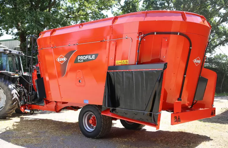 PROFILE PLUS 2 DL aan het werk