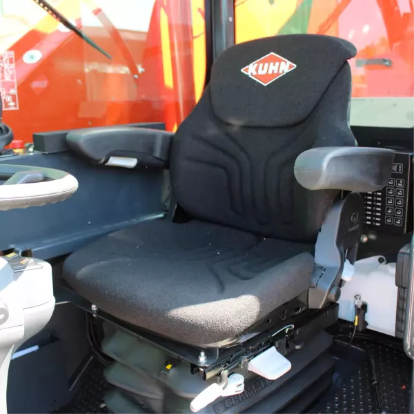 CONFORT PLUS air-suspension seat