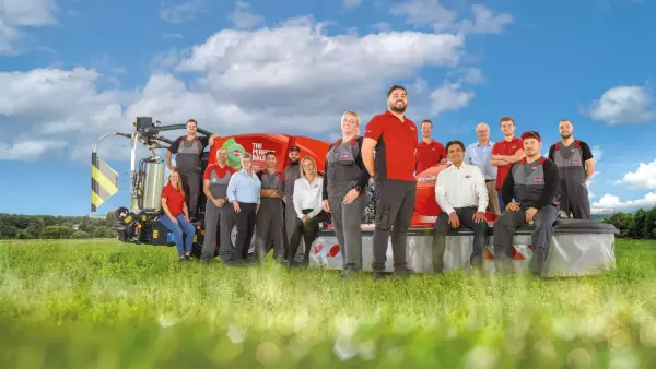 We zijn een enthousiast, hecht team dat klaar is om de uitdagingen van een voortdurend veranderende landbouw aan te gaan.