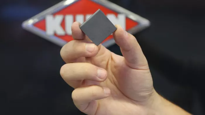 Pièce d'usure agricole, plaquette carbure