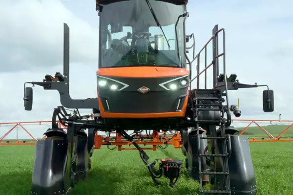 Ladder and chemical inductor 