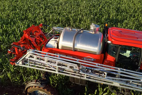 Depósito resistente en acero inoxidable