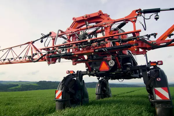 KUHN Equilibra boom suspension system