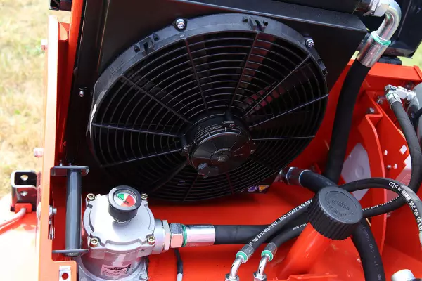 Oversized radiator as standard