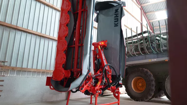 GMD 1030 triple in storage position