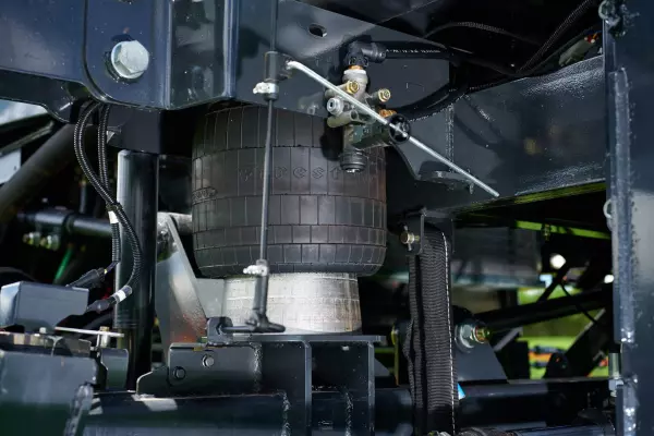 Pneumatic suspension