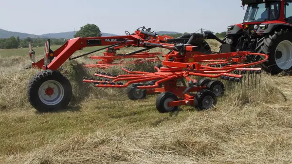 Bogie axles on GA 8731+