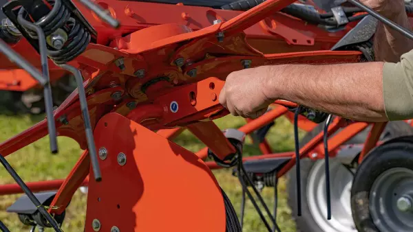 GF 13003 T: 13 m of simplicity! | KUHN