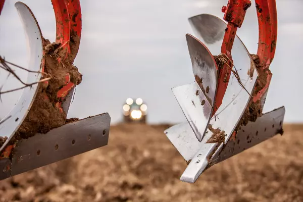 El sistema TRIPLEX de capas desiguales asegura una mayor durabilidad de tus vertederas