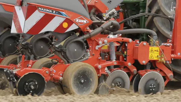 Equipment available on MAXIMA 3