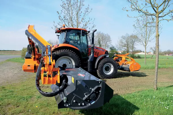 KUHN PRO-LONGER GII 5183 P and 5683 P Hedge and Grass Cutters: performance in traditional kinematics