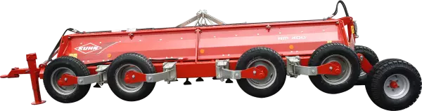 Hydraulic lengthways transport system for the RM 400 shredder: comfort and safety