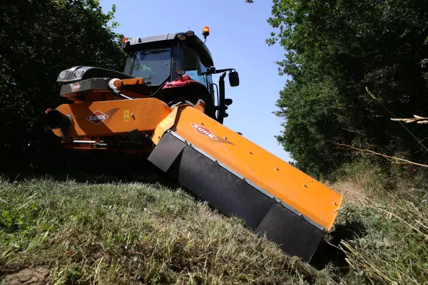 Excellent ground contouring and improved residue decomposition