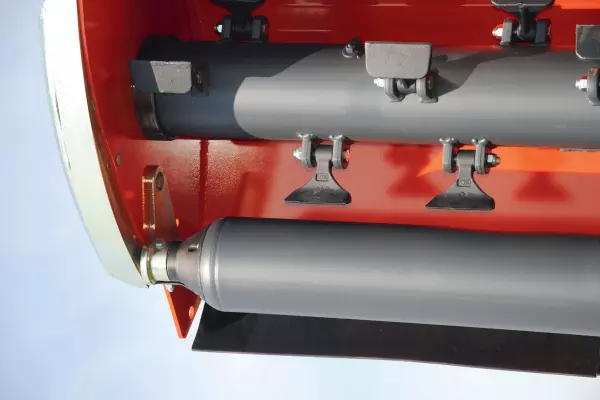 Un rodillo lo más cerca posible del rotor para una mejor descomposición de los residuos