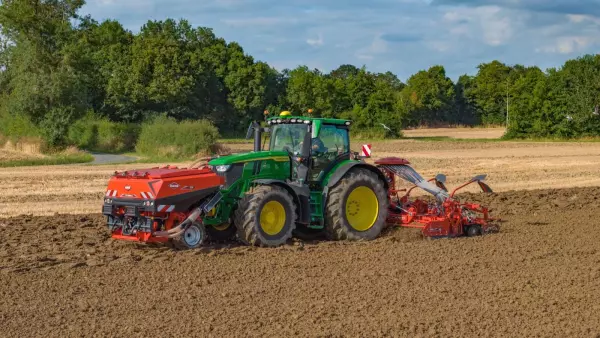 TF 1512 front hopper