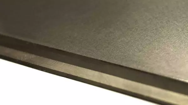 The uneven-layer TRIPLEX mouldboards are a KUHN exclusive for optimising the profitability of your MASTER 103 plough