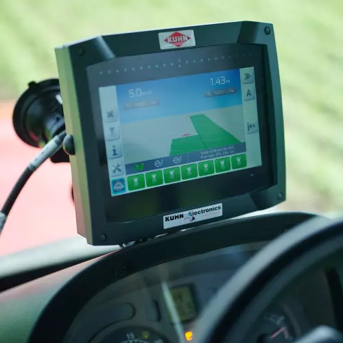 GPS - Spraying guide and control with automatic section cutting