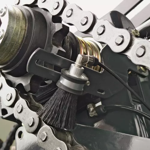 Chain lubrication system