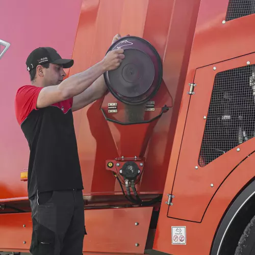 Mineral induction unit