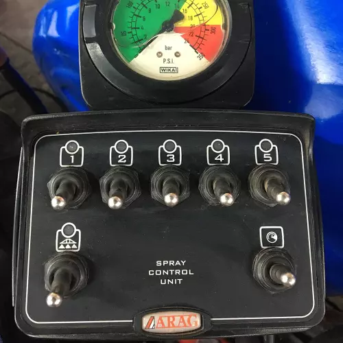 Electric panel for the spraying