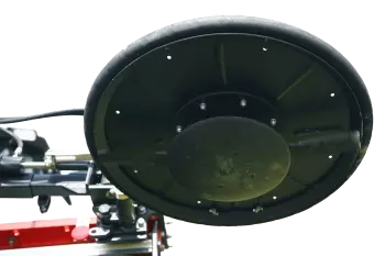 Optional equipment allow adapting the shredder to the various conditions of work