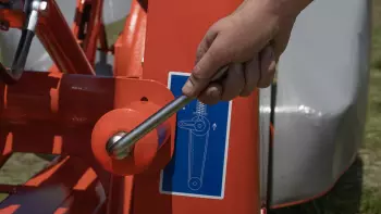 One tool for all adjustments