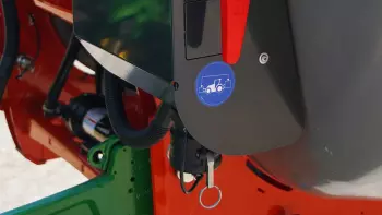 A single transfer tube for easy filling