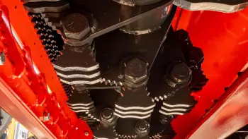 La trituradora para plantaciones frutales TDP 2000 está equipada con el rotor XP y herramientas agresivas para conseguir una calidad de trituración excepcional