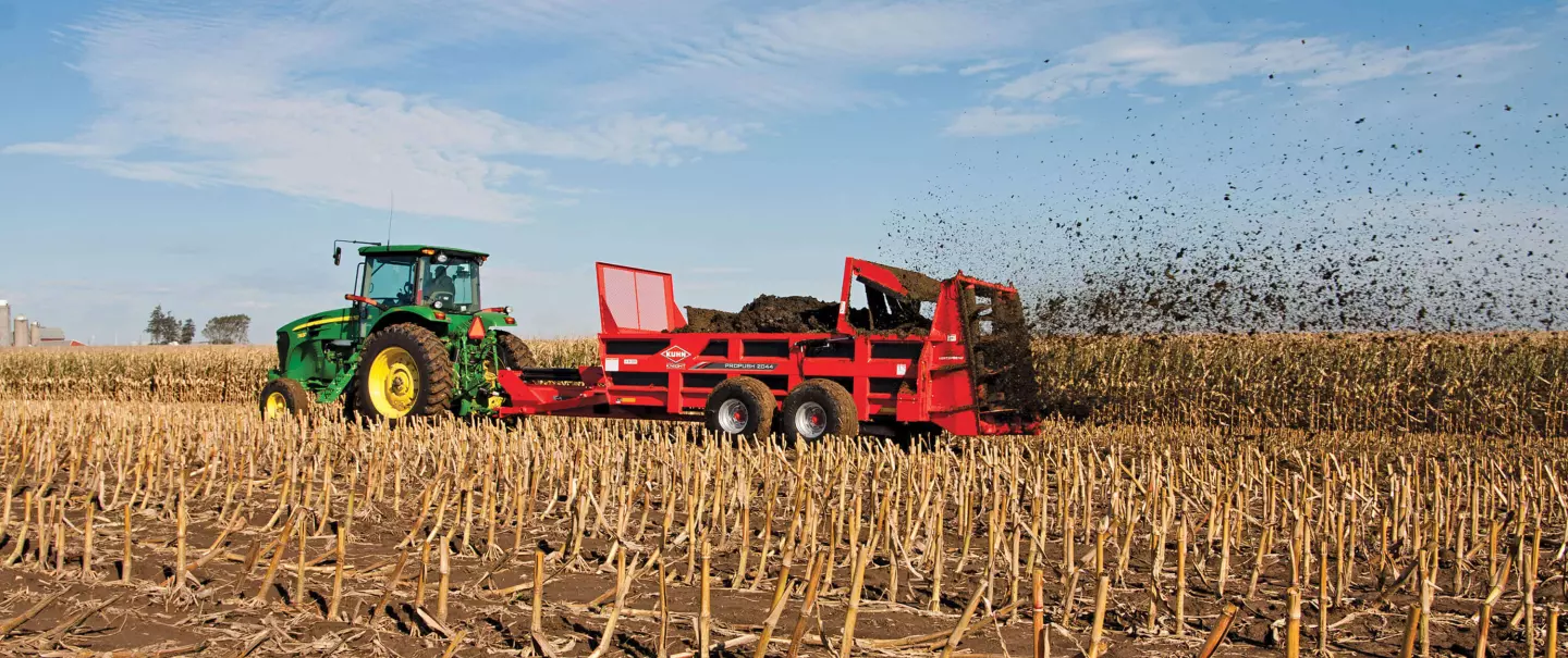 Esparcidor de caja KUHN 2044 ProPush