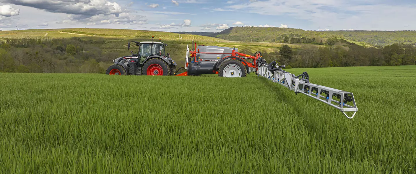 METRIS 2 RHA3 de 36 m durante el transporte