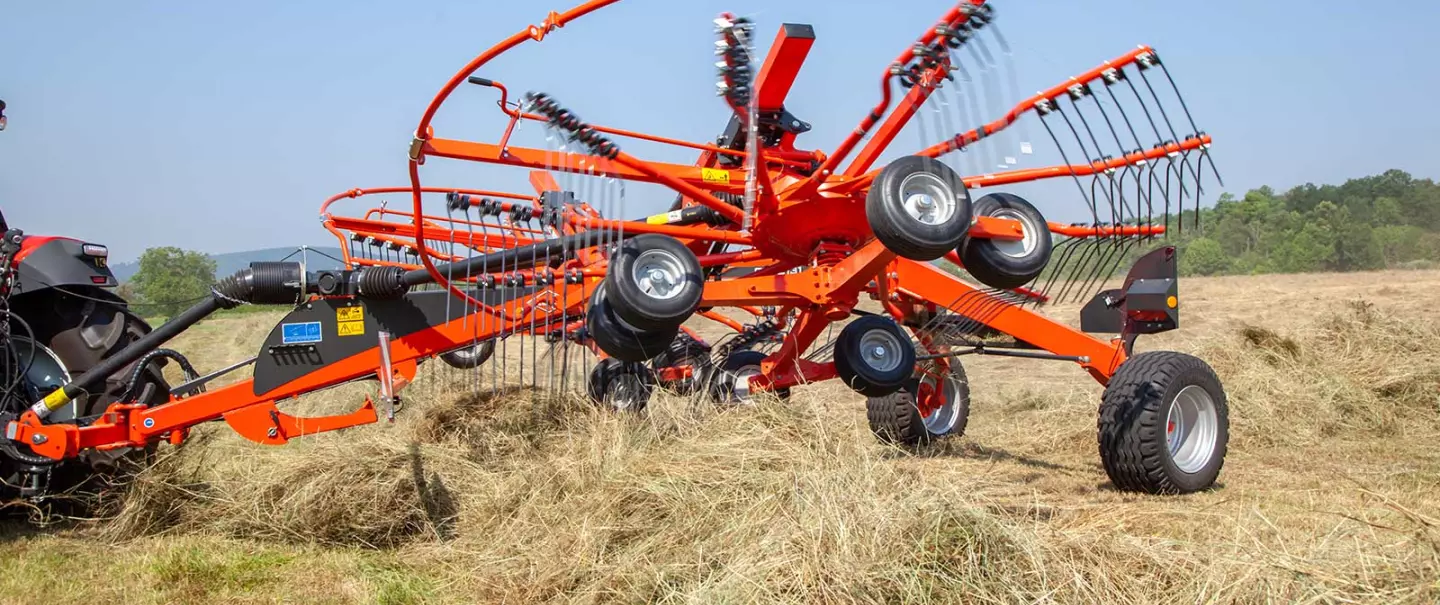 r*n様 KVK T80 Twin-rotor rakes GA 1031 | KUHN