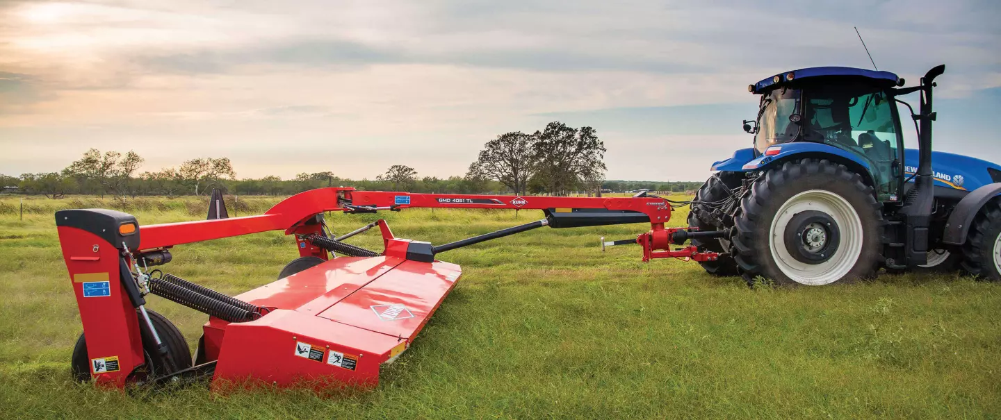 Faucheuse à disques GMD 5251 TL en action
