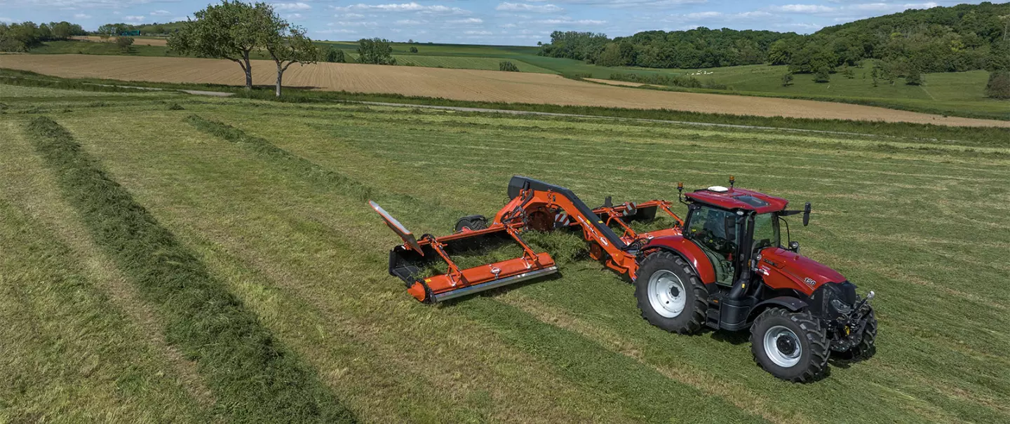 MERGE MAXX 952 at work