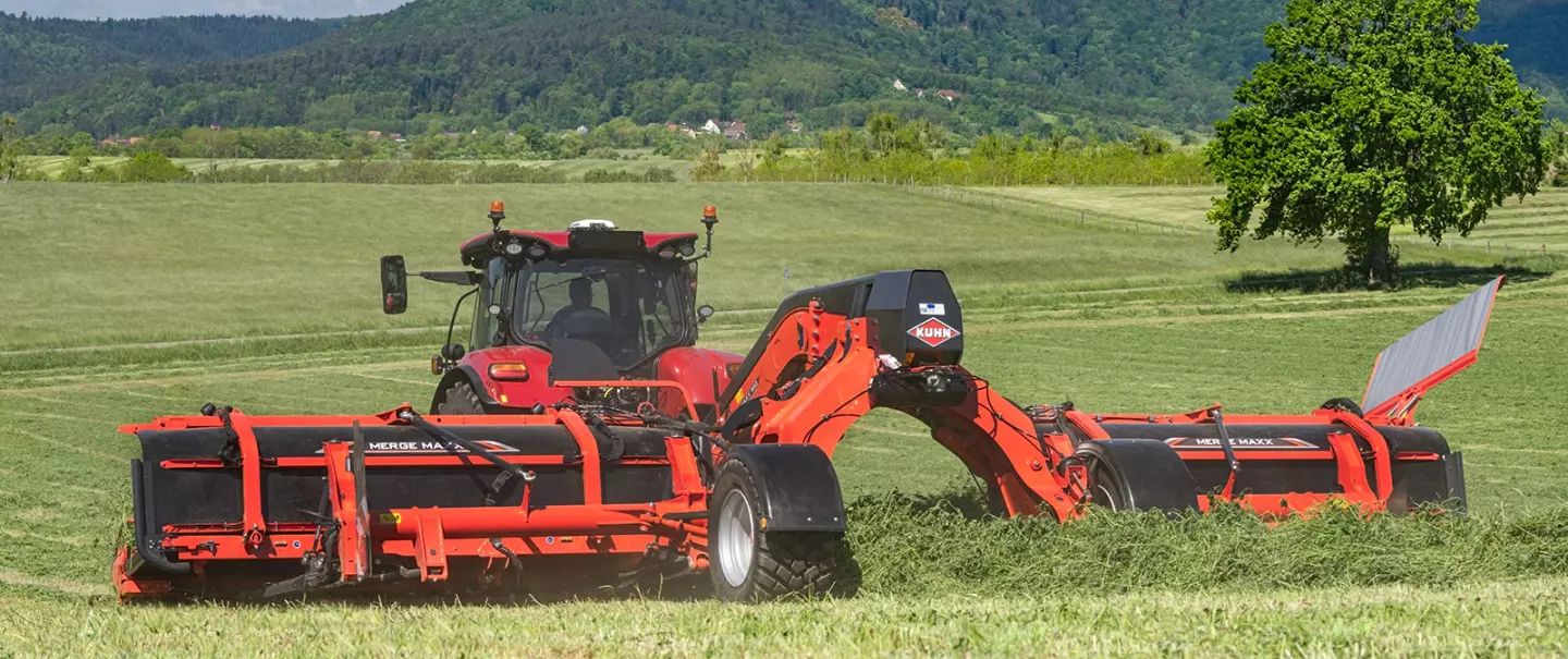 MERGE MAXX 952 at work
