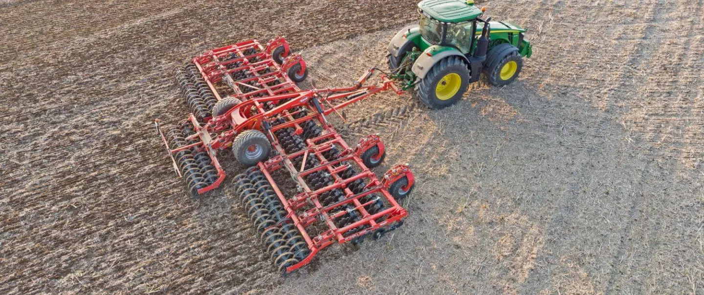 The stubble ploughing advantage