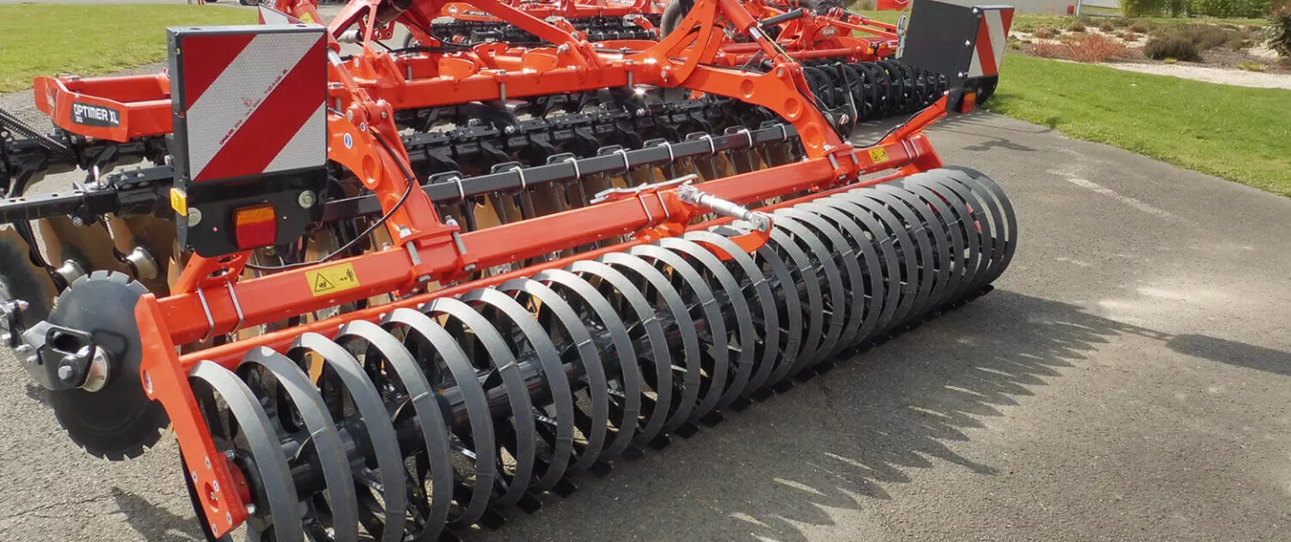 A KUHN cultivator in a static view